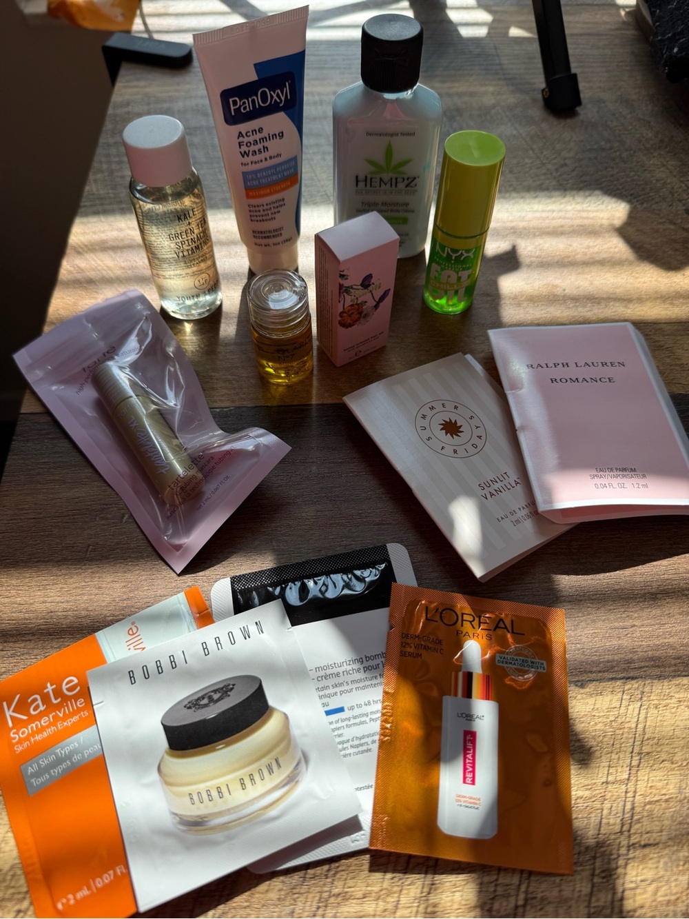 Hair Care/Skin Care/Fragrance/Makeup Sampler